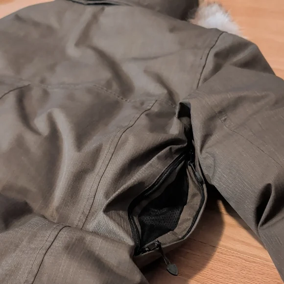 Nobis Mens Insulated Parka In Military Green
